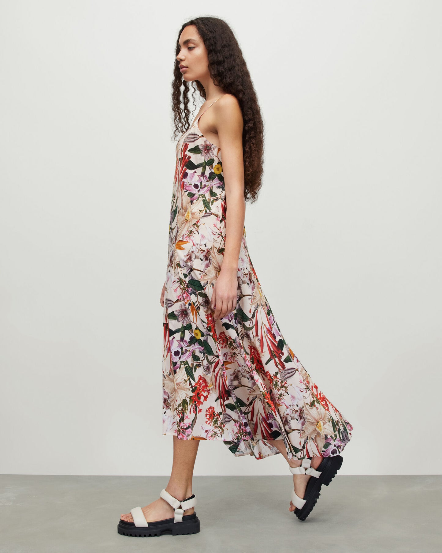 Essie Leondra Floral Maxi Dress