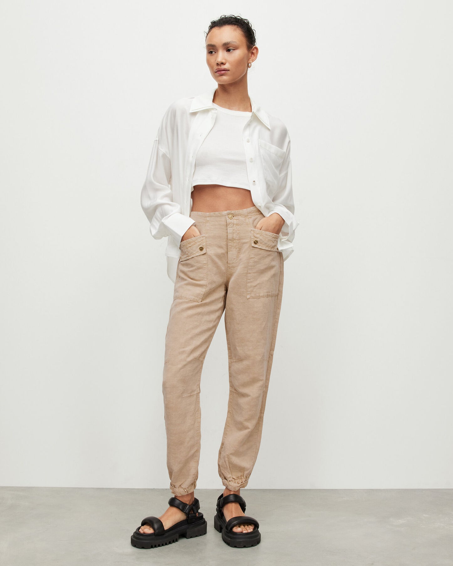 Val High-Rise Cargo Linen Blend Trousers