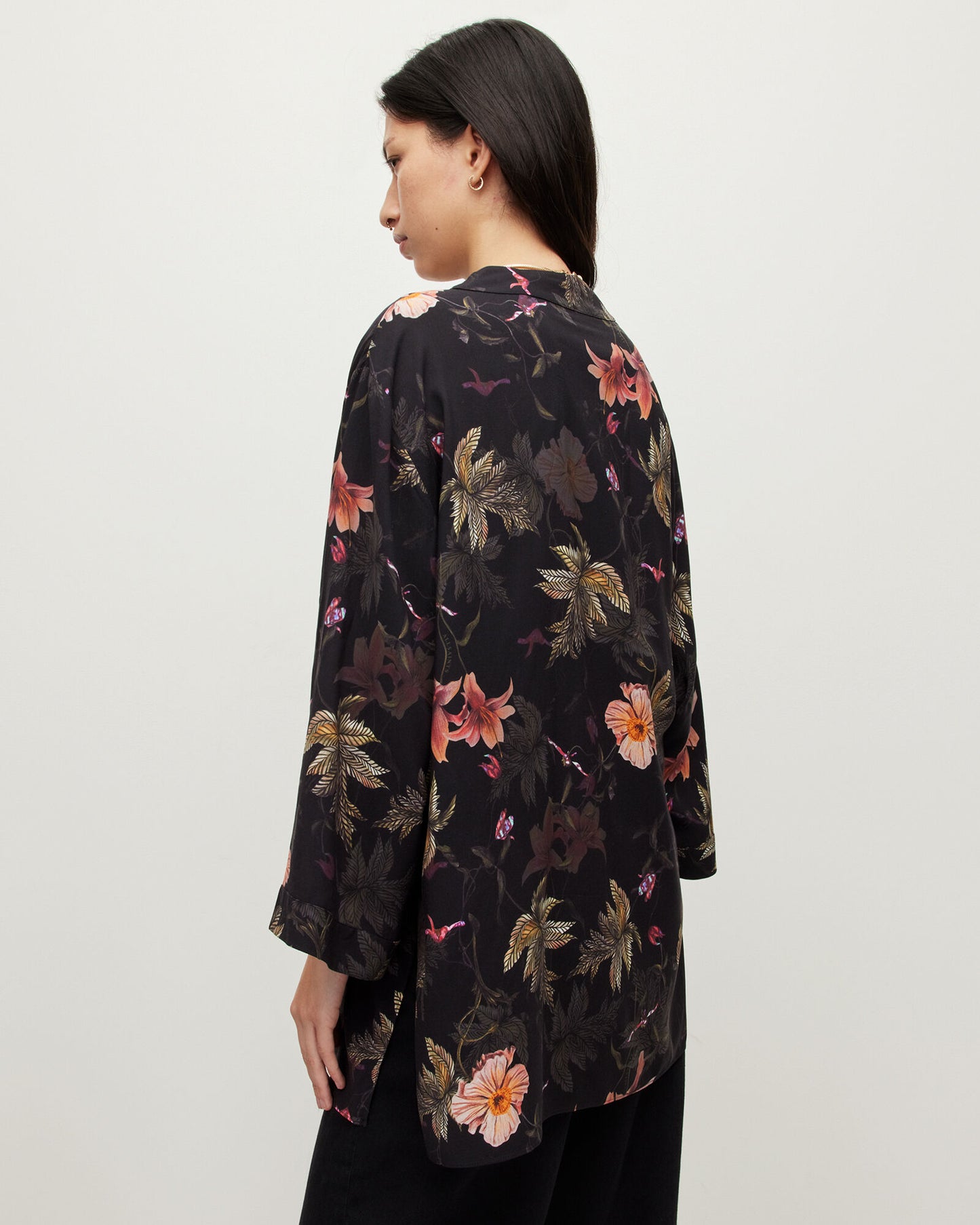 Carina Viviana Floral Kimono